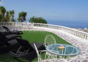 Teneriffa Luxuriöse Ferienwohnung im Obergeschoss einer Villa bei Adeje
