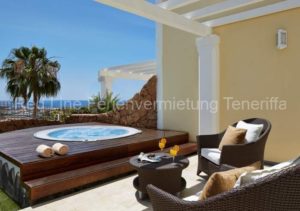 Teneriffa; Luxuriöses Ferienhaus mit Jacuzzi im 5 Sterne Resort Hotel Villa Maria Suites