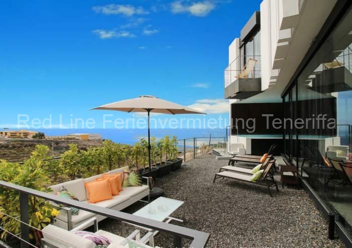 Teneriffa Luxus-Ferienvilla für 6 Personen mit 3 Schlafzimmer, Meerblick und beheiztem Pool bei Adeje
