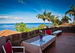 Teneriffa Ferienhaus. Bungalow mit Garten, Terrasse und Grill auf Bio-Finca in El Rincon