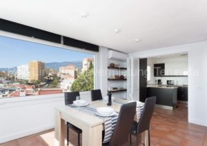 Teneriffa Luxus-Ferienwohnung. Exklusive Ferienwohnung mit Pool, Meerblick und Terrasse in Candelaria.