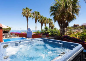 Ferienwohnung Apartment auf schöner Finca im Norden mit Garten Pool und Whirlpool.