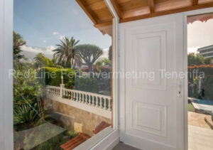 Penthouse Ferienwohnung mit Privatpool und Meerblickterrasse. ID7572